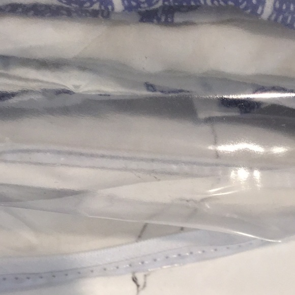 Sold - Picture 3 of 3